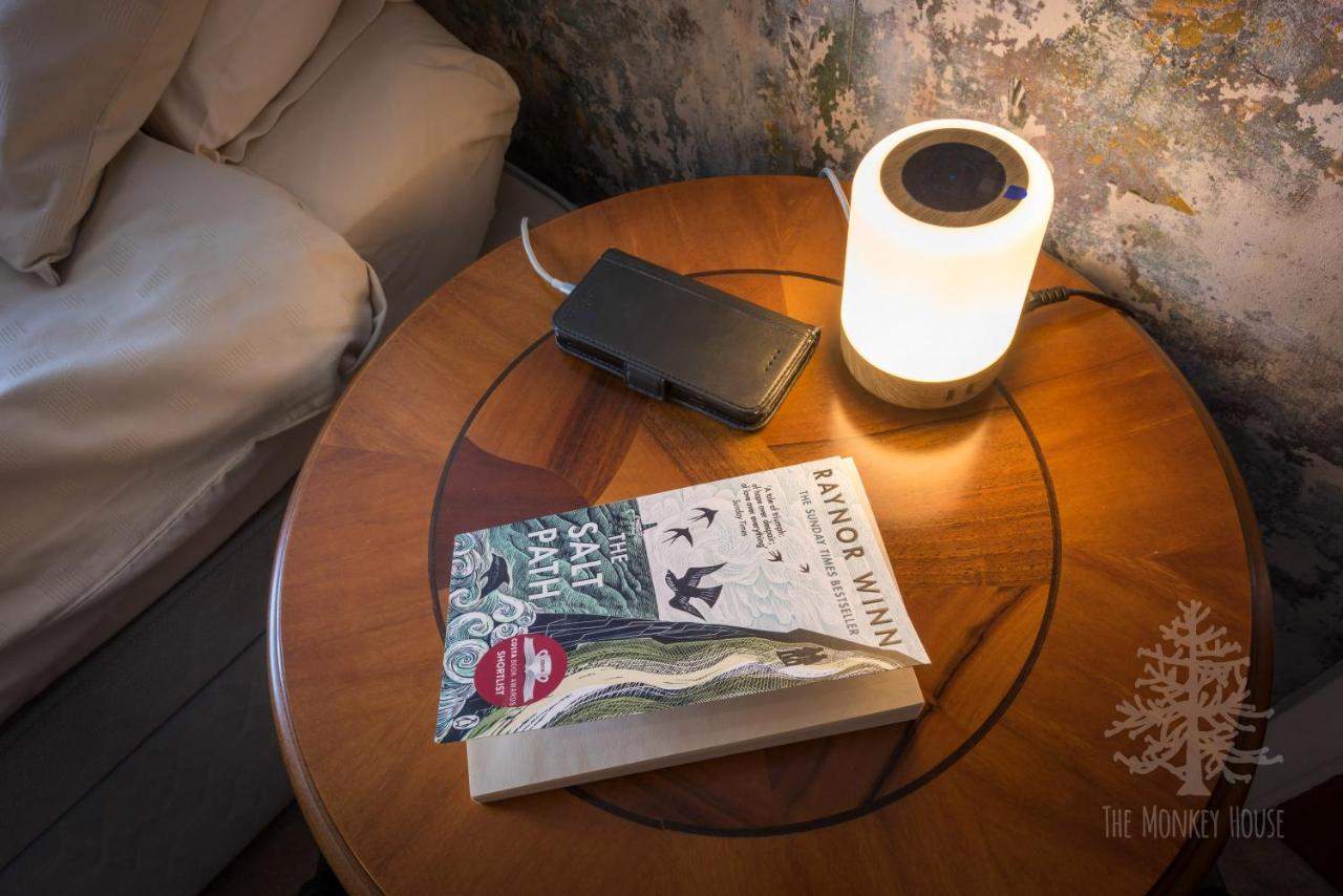 The Monkey House B&B Stone  Ngoại thất bức ảnh